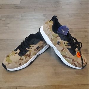 Brand New Men's DC Shoes E. Tribeka TX SE Sz 11